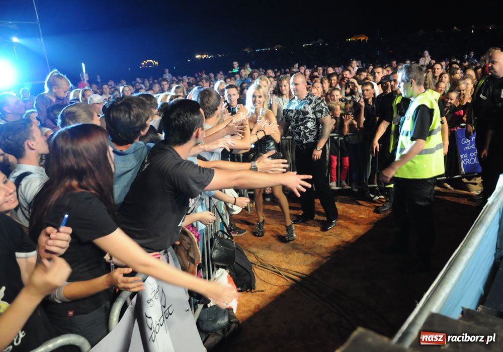 Zdjęcie w galerii na portalu naszraciborz.pl: Doda gwiazdą pierwszego dnia Memoriału wiadomości z regionu