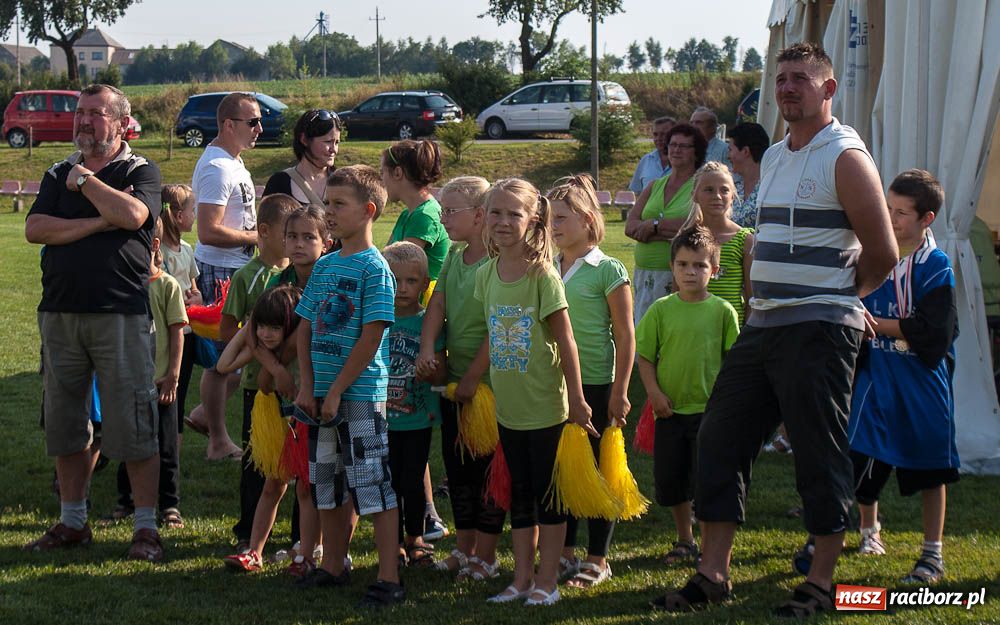 Zdjęcie w galerii na portalu naszraciborz.pl: Wielkie otwarcie szatni w Bolesławiu wiadomości z regionu