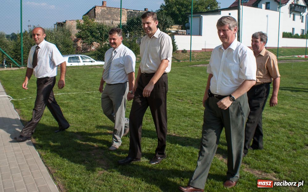 Zdjęcie w galerii na portalu naszraciborz.pl: Wielkie otwarcie szatni w Bolesławiu wiadomości z regionu