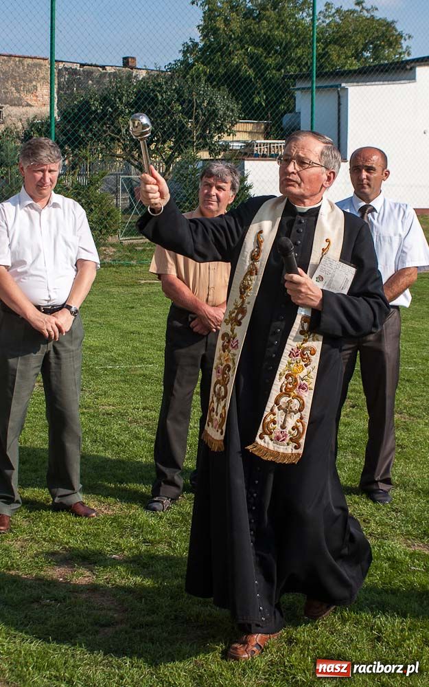 Zdjęcie w galerii na portalu naszraciborz.pl: Wielkie otwarcie szatni w Bolesławiu wiadomości z regionu