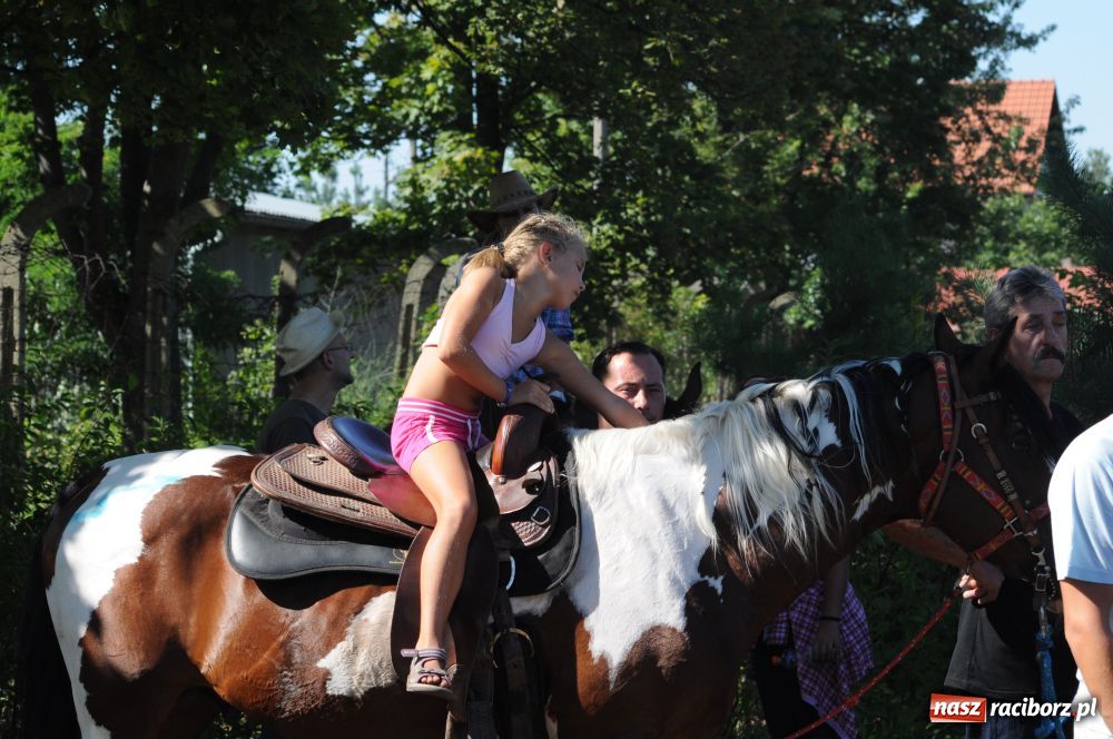 Zdjęcie w galerii na portalu naszraciborz.pl: W Kuźni zapachniało dziś westernem wiadomości z regionu