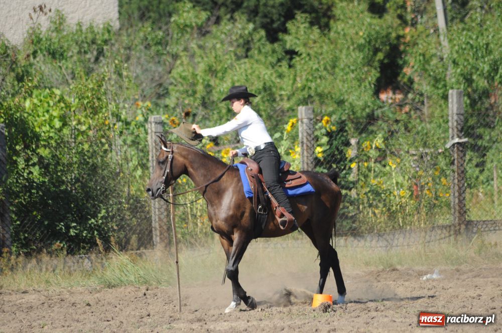 Zdjęcie w galerii na portalu naszraciborz.pl: W Kuźni zapachniało dziś westernem wiadomości z regionu