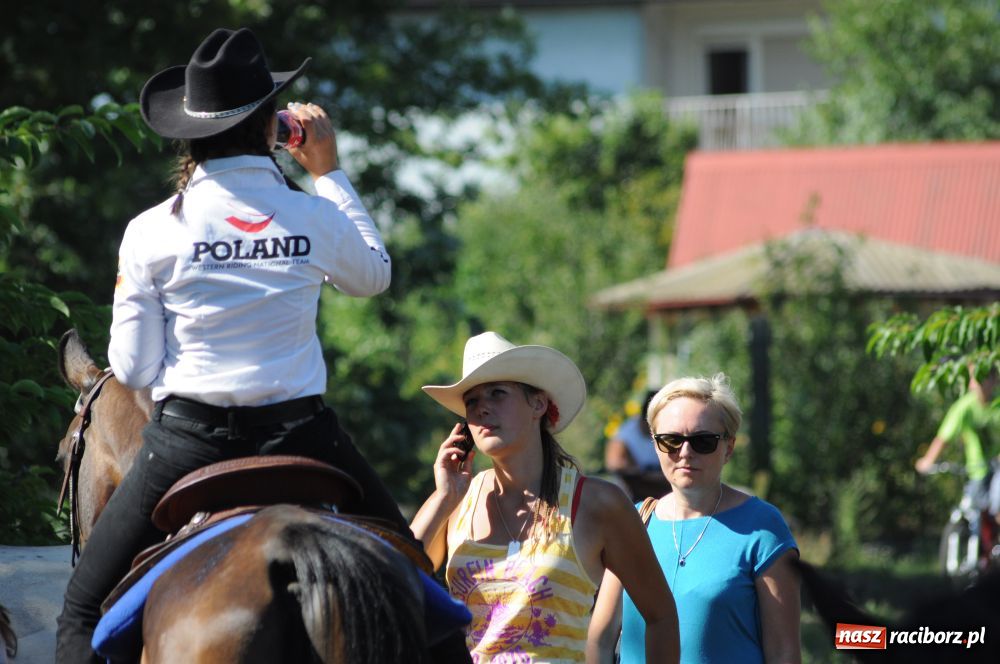 Zdjęcie w galerii na portalu naszraciborz.pl: W Kuźni zapachniało dziś westernem wiadomości z regionu