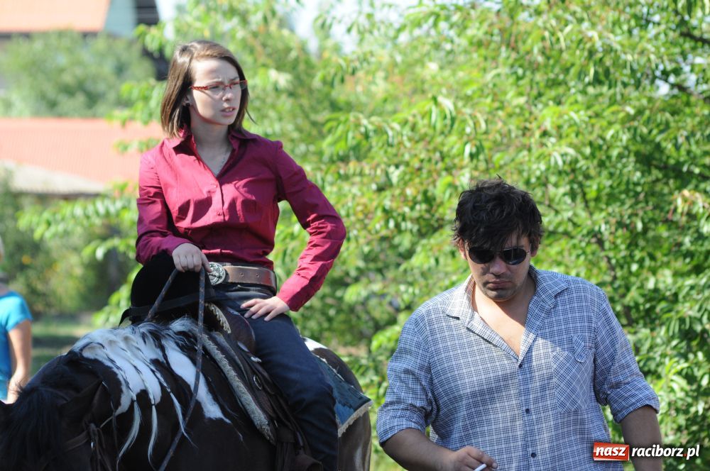 Zdjęcie w galerii na portalu naszraciborz.pl: W Kuźni zapachniało dziś westernem wiadomości z regionu