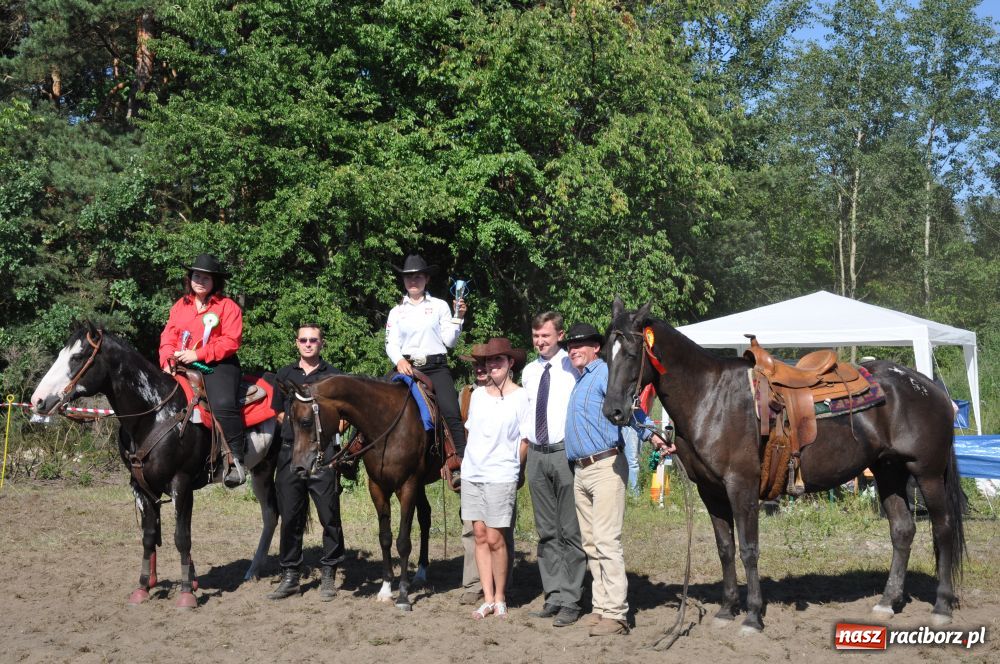 Zdjęcie w galerii na portalu naszraciborz.pl: W Kuźni zapachniało dziś westernem wiadomości z regionu