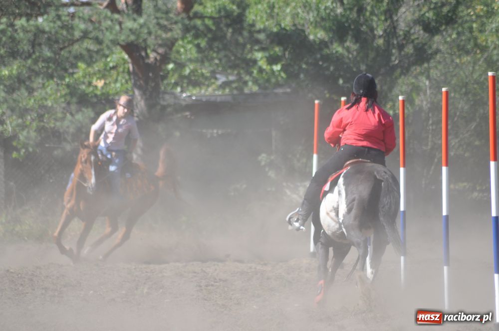 Zdjęcie w galerii na portalu naszraciborz.pl: W Kuźni zapachniało dziś westernem wiadomości z regionu