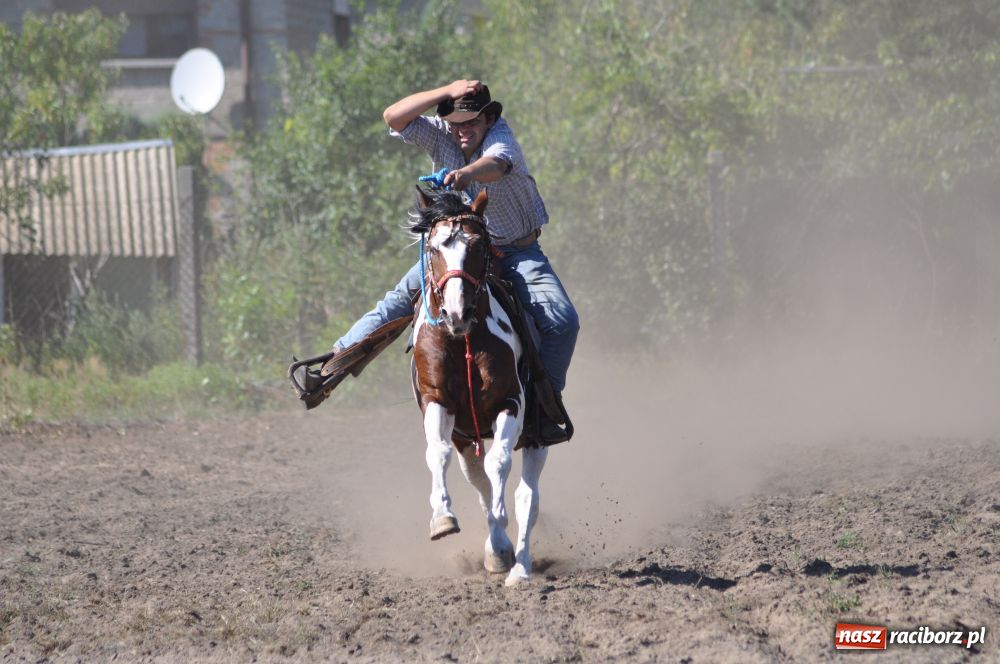 Zdjęcie w galerii na portalu naszraciborz.pl: W Kuźni zapachniało dziś westernem wiadomości z regionu