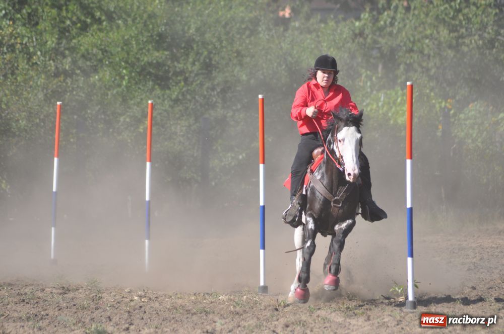 Zdjęcie w galerii na portalu naszraciborz.pl: W Kuźni zapachniało dziś westernem wiadomości z regionu