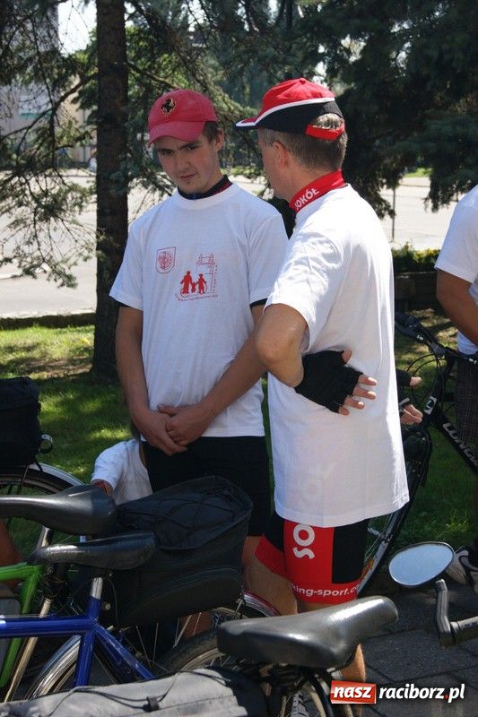 Zdjęcie w galerii na portalu naszraciborz.pl: Rowerowe familie rosną w siłę wiadomości z regionu
