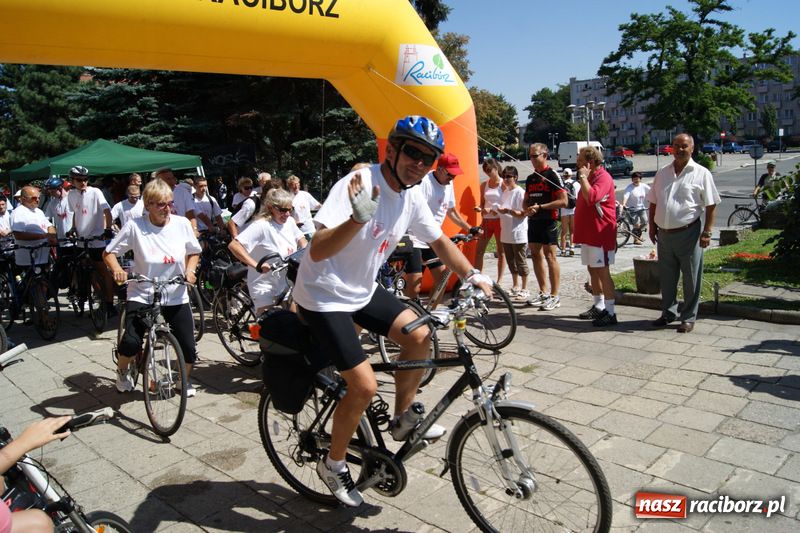 Zdjęcie w galerii na portalu naszraciborz.pl: Rowerowe familie rosną w siłę wiadomości z regionu