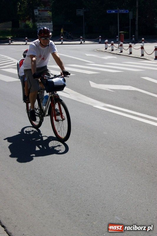 Zdjęcie w galerii na portalu naszraciborz.pl: Rowerowe familie rosną w siłę wiadomości z regionu