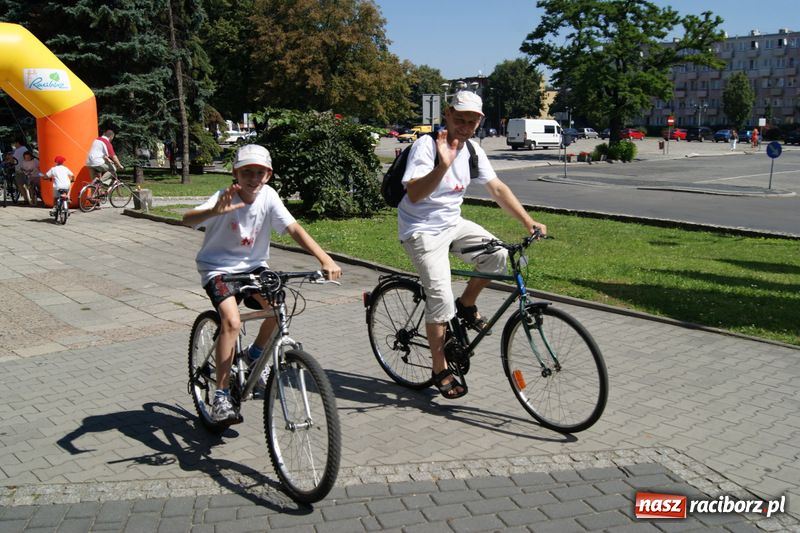 Zdjęcie w galerii na portalu naszraciborz.pl: Rowerowe familie rosną w siłę wiadomości z regionu