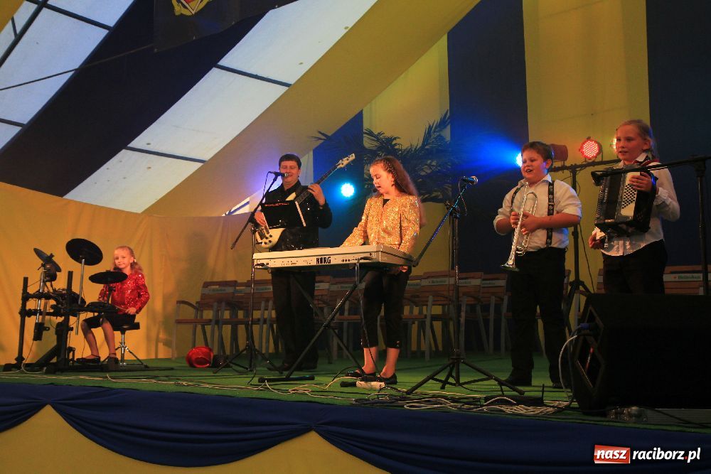 Zdjęcie w galerii na portalu naszraciborz.pl: XI Gminny Festyn DFK Nędza wiadomości z regionu