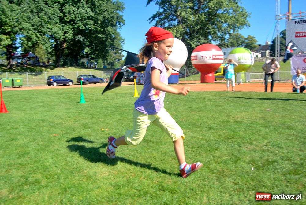 Zdjęcie w galerii na portalu naszraciborz.pl: Piracka zabawa na Memoriale wiadomości z regionu