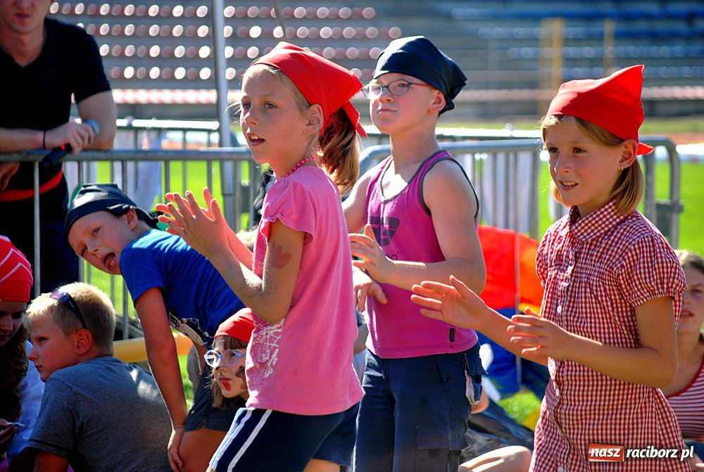 Zdjęcie w galerii na portalu naszraciborz.pl: Piracka zabawa na Memoriale wiadomości z regionu