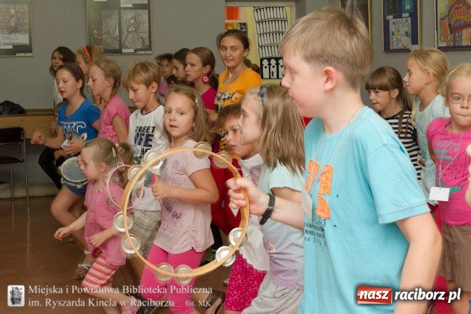 Zdjęcie w galerii na portalu naszraciborz.pl: Włoskie wakacje z biblioteką wiadomości z regionu