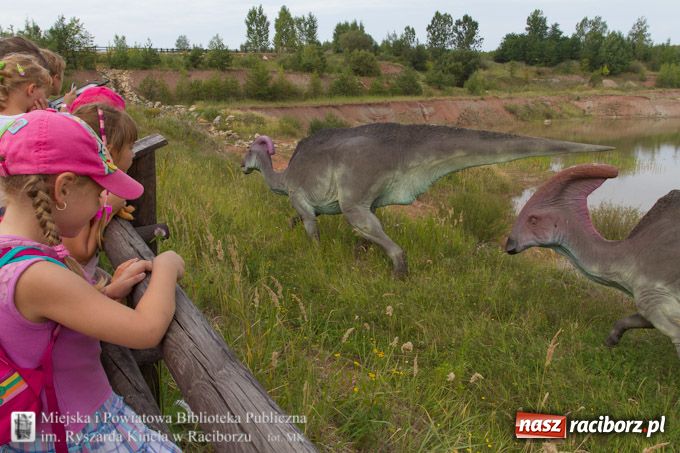 Zdjęcie w galerii na portalu naszraciborz.pl: Jurapark w Krasiejowie z Biblioteką wiadomości z regionu