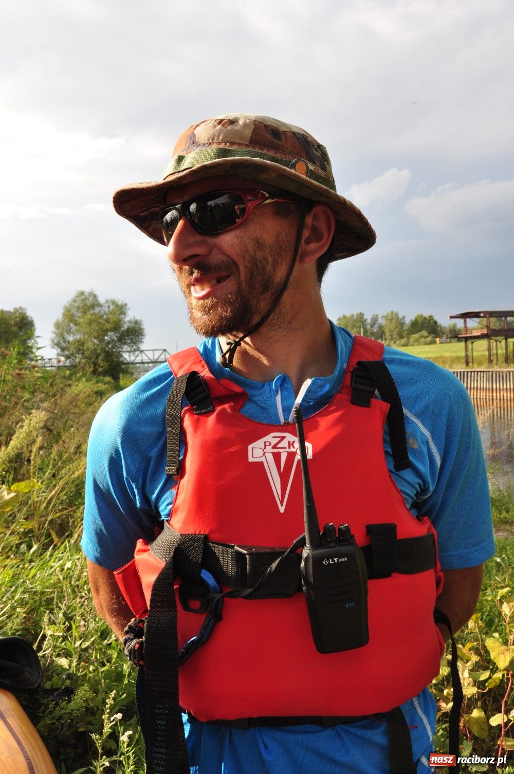 Zdjęcie w galerii na portalu naszraciborz.pl: Odra dała im mocno popalić wiadomości z regionu