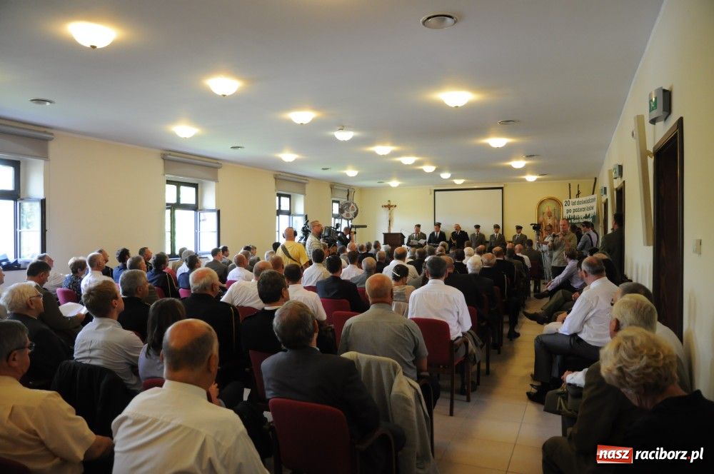 Zdjęcie w galerii na portalu naszraciborz.pl: 20. rocznica wielkiego pożaru w Kuźni wiadomości z regionu