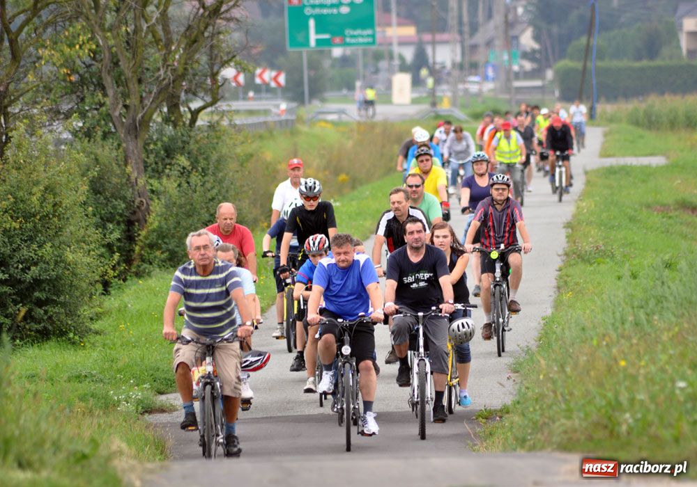 Zdjęcie w galerii na portalu naszraciborz.pl: Rowerem przez pogranicze w rajdzie Utexu wiadomości z regionu