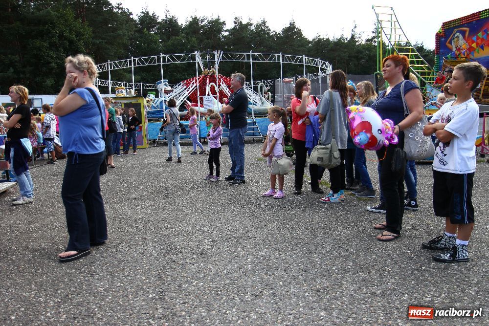 Zdjęcie w galerii na portalu naszraciborz.pl: Festyn rodzinny na pożegnanie lata wiadomości z regionu