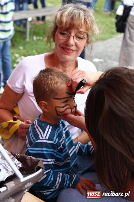 Zdjęcie w galerii na portalu naszraciborz.pl: Festyn rodzinny na pożegnanie lata wiadomości z regionu
