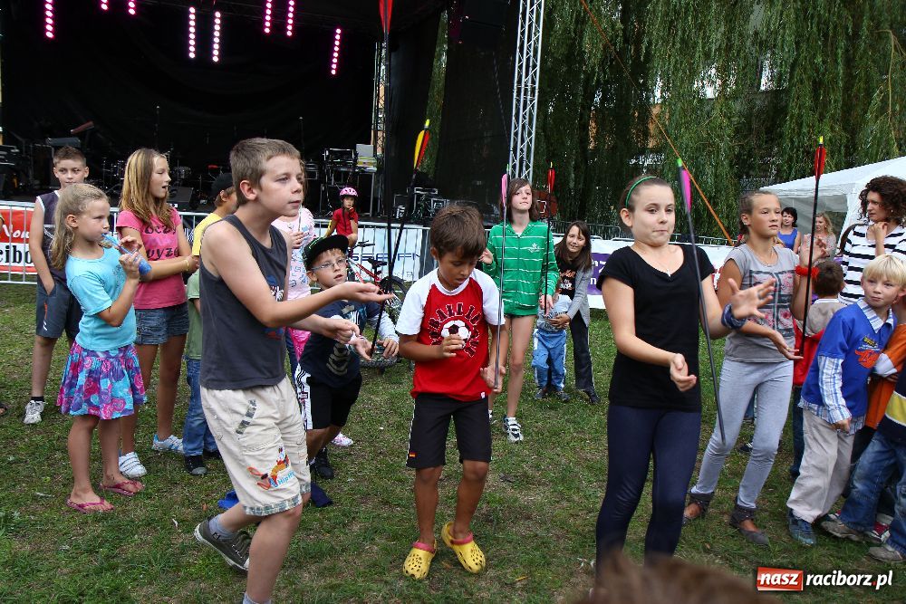 Zdjęcie w galerii na portalu naszraciborz.pl: Festyn rodzinny na pożegnanie lata wiadomości z regionu