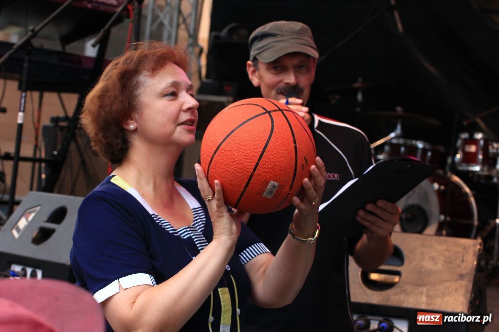 Zdjęcie w galerii na portalu naszraciborz.pl: Festyn rodzinny na pożegnanie lata wiadomości z regionu