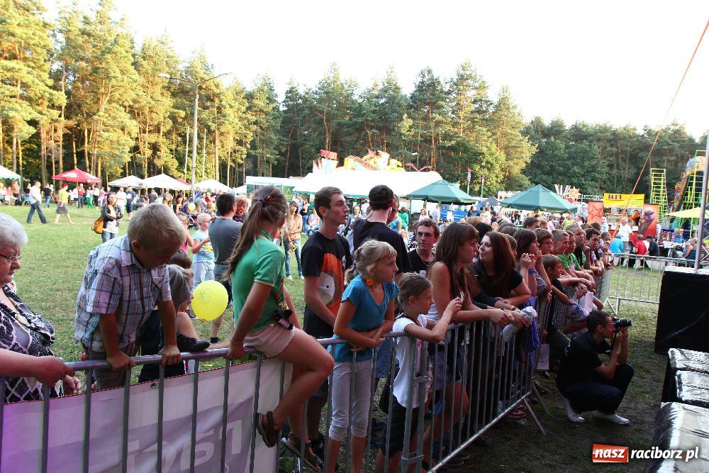 Zdjęcie w galerii na portalu naszraciborz.pl: AbradAb i Hanka na Pożegnanie Lata 2012 wiadomości z regionu