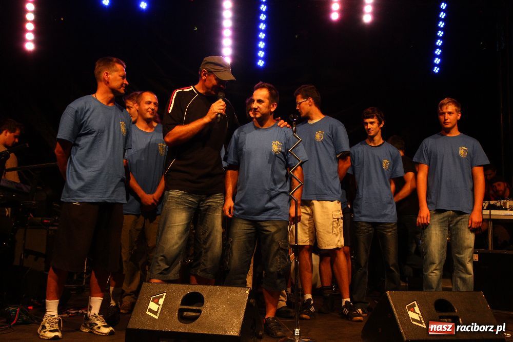 Zdjęcie w galerii na portalu naszraciborz.pl: AbradAb i Hanka na Pożegnanie Lata 2012 wiadomości z regionu