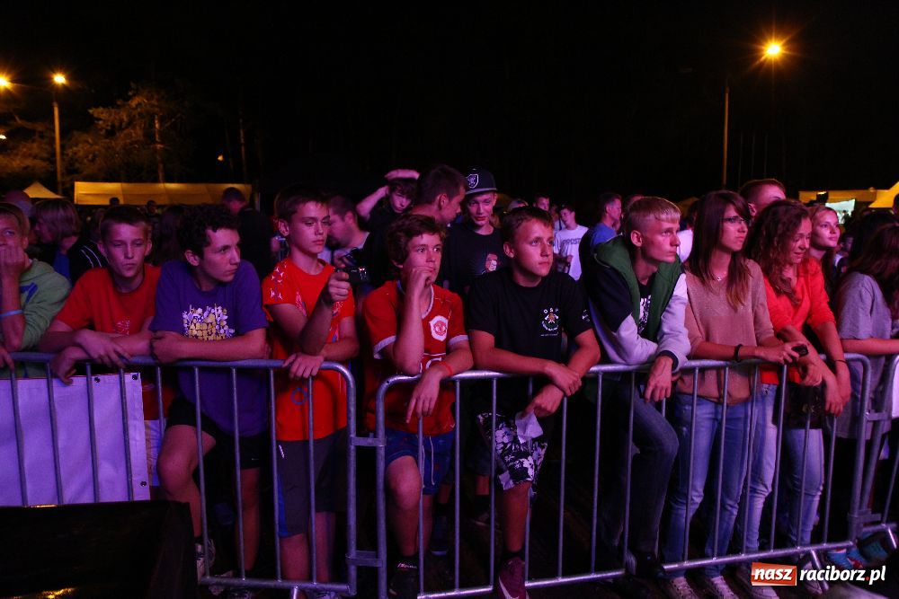 Zdjęcie w galerii na portalu naszraciborz.pl: AbradAb i Hanka na Pożegnanie Lata 2012 wiadomości z regionu