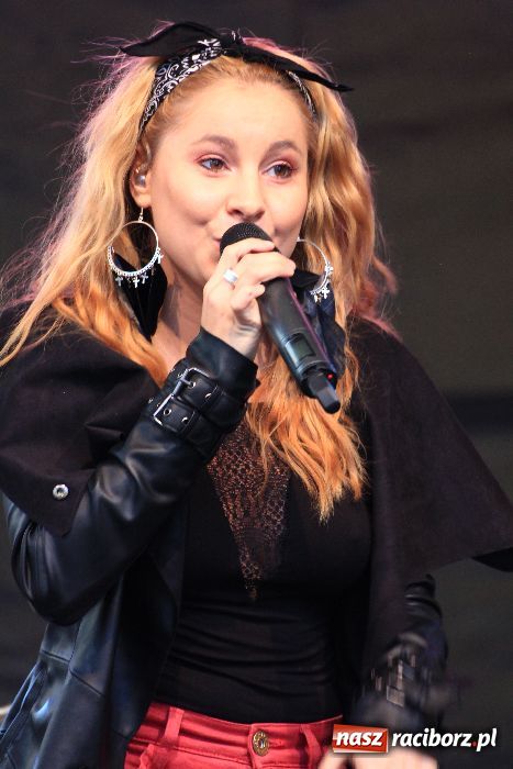 Zdjęcie w galerii na portalu naszraciborz.pl: AbradAb i Hanka na Pożegnanie Lata 2012 wiadomości z regionu