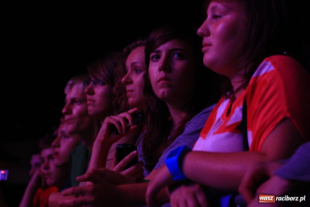 Zdjęcie w galerii na portalu naszraciborz.pl: AbradAb i Hanka na Pożegnanie Lata 2012 wiadomości z regionu