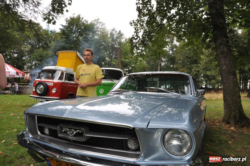 Zdjęcie w galerii na portalu naszraciborz.pl: Piknik oldtimerów w Wojnowicach wiadomości z regionu