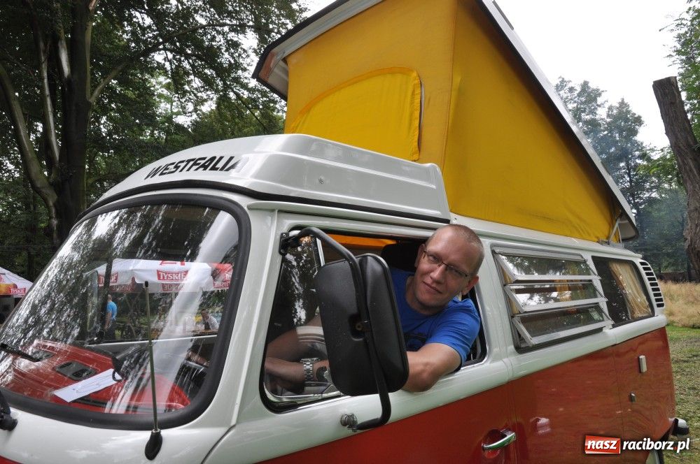 Zdjęcie w galerii na portalu naszraciborz.pl: Piknik oldtimerów w Wojnowicach wiadomości z regionu