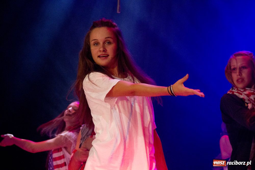 Zdjęcie w galerii na portalu naszraciborz.pl: Don Kichot z NY na deskach RCK wiadomości z regionu