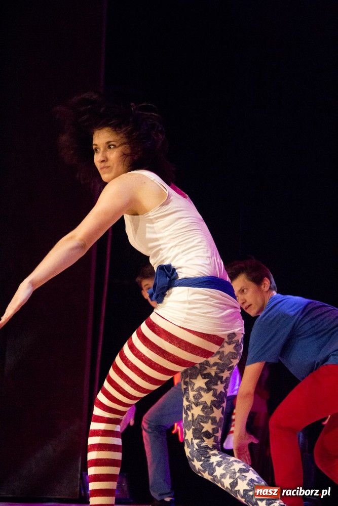 Zdjęcie w galerii na portalu naszraciborz.pl: Don Kichot z NY na deskach RCK wiadomości z regionu