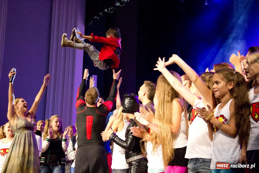 Zdjęcie w galerii na portalu naszraciborz.pl: Don Kichot z NY na deskach RCK wiadomości z regionu