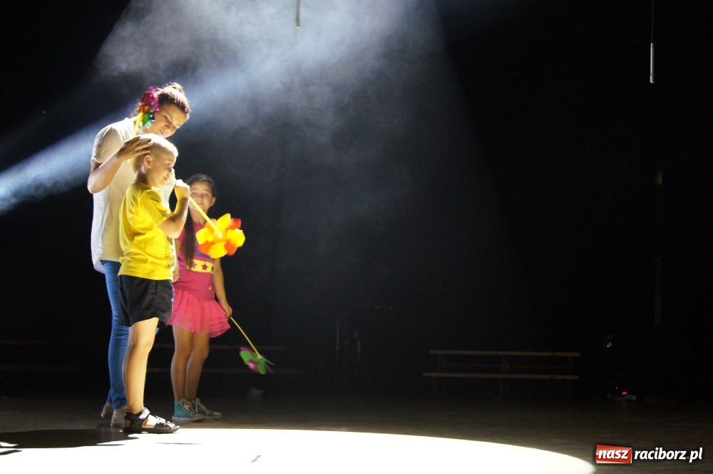 Zdjęcie w galerii na portalu naszraciborz.pl: Don Kichot z NY na deskach RCK wiadomości z regionu