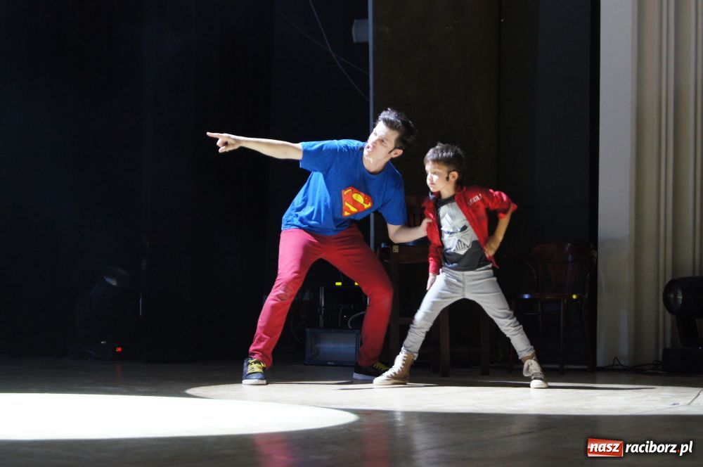 Zdjęcie w galerii na portalu naszraciborz.pl: Don Kichot z NY na deskach RCK wiadomości z regionu