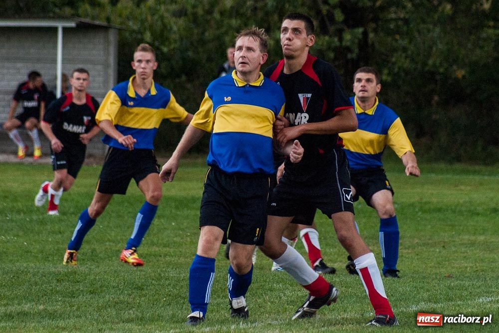 Zdjęcie w galerii na portalu naszraciborz.pl: Pierwsze punkty Bieńkowic. Kobyla tonie wiadomości z regionu