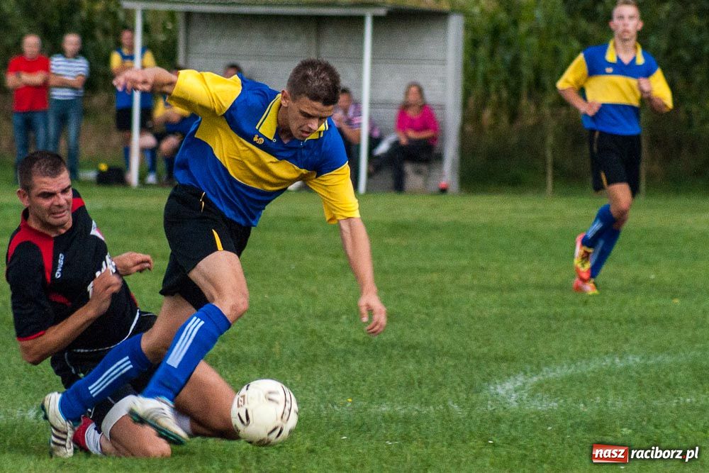 Zdjęcie w galerii na portalu naszraciborz.pl: Pierwsze punkty Bieńkowic. Kobyla tonie wiadomości z regionu