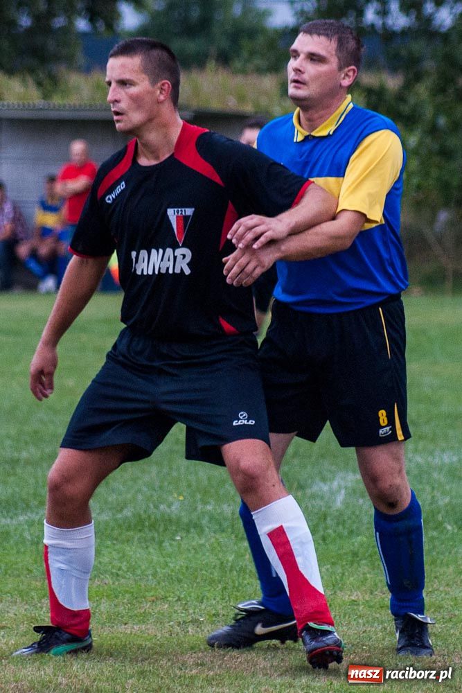 Zdjęcie w galerii na portalu naszraciborz.pl: Pierwsze punkty Bieńkowic. Kobyla tonie wiadomości z regionu