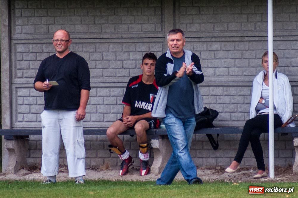 Zdjęcie w galerii na portalu naszraciborz.pl: Pierwsze punkty Bieńkowic. Kobyla tonie wiadomości z regionu