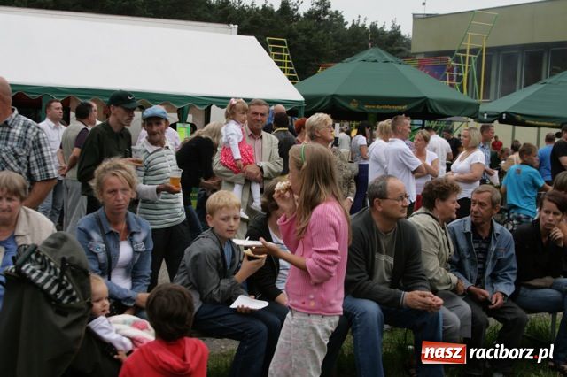Zdjęcie w galerii na portalu naszraciborz.pl: Kuźnia: I Festiwal Kapel Weselnych wiadomości z regionu