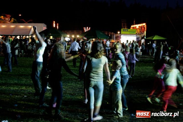 Zdjęcie w galerii na portalu naszraciborz.pl: Kuźnia: I Festiwal Kapel Weselnych wiadomości z regionu