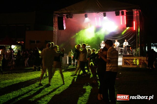 Zdjęcie w galerii na portalu naszraciborz.pl: Kuźnia: I Festiwal Kapel Weselnych wiadomości z regionu