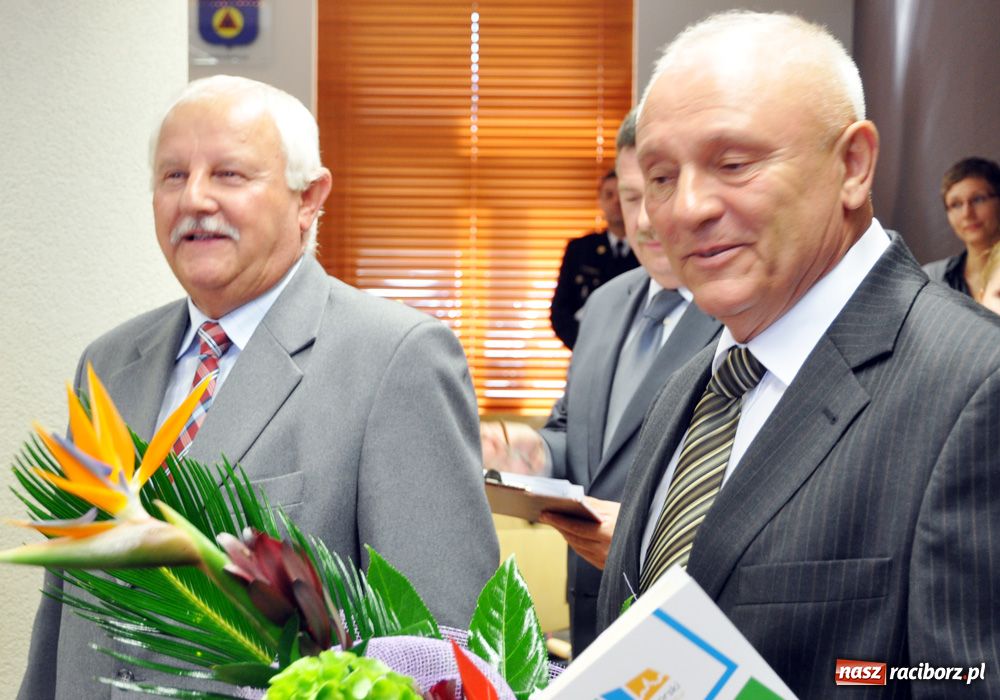 Zdjęcie w galerii na portalu naszraciborz.pl: Dyrektorzy pożegnali się z radnymi wiadomości z regionu
