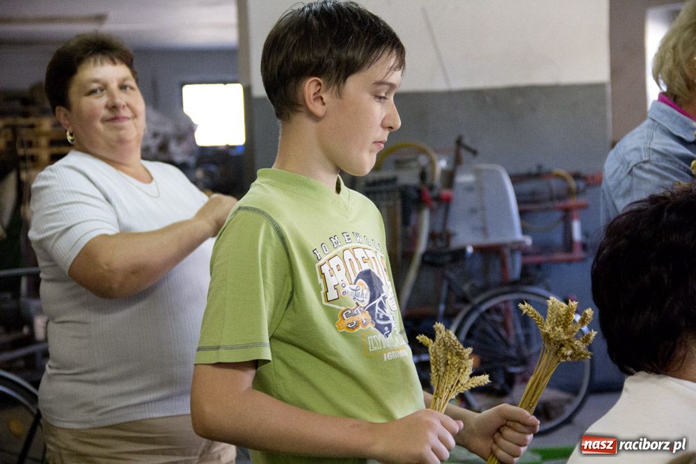 Zdjęcie w galerii na portalu naszraciborz.pl: Przygotowania do dożynek rozpoczęte wiadomości z regionu
