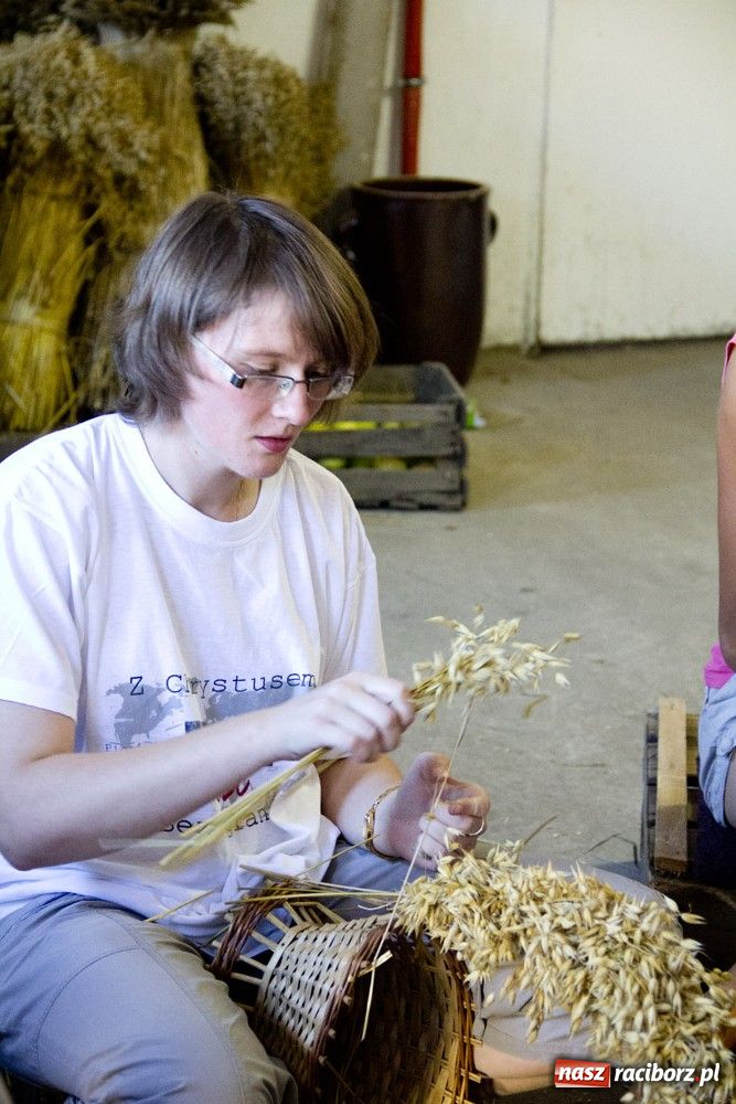 Zdjęcie w galerii na portalu naszraciborz.pl: Przygotowania do dożynek rozpoczęte wiadomości z regionu